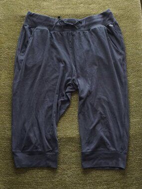 DSG Black Harem Yoga Capri Pants 🖤